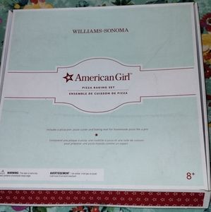 William Sonoma American girl pizza baking set